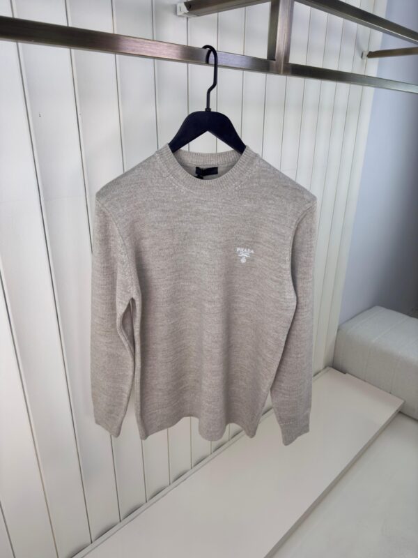 Prada Wollen Trui Taupe