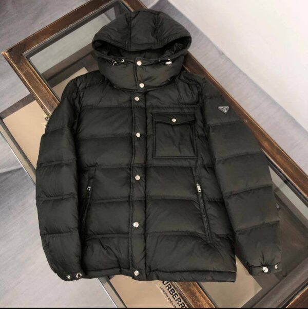 Prada Winterjas Borstzak