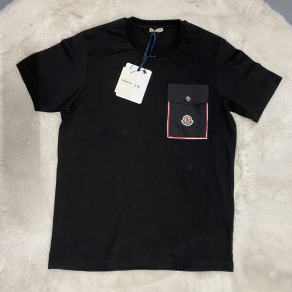 Moncler Basic T-Shirt met Zakje Zwart