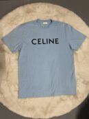 Celine T-Shirt Lichtblauw met Zwarte Bedrukking