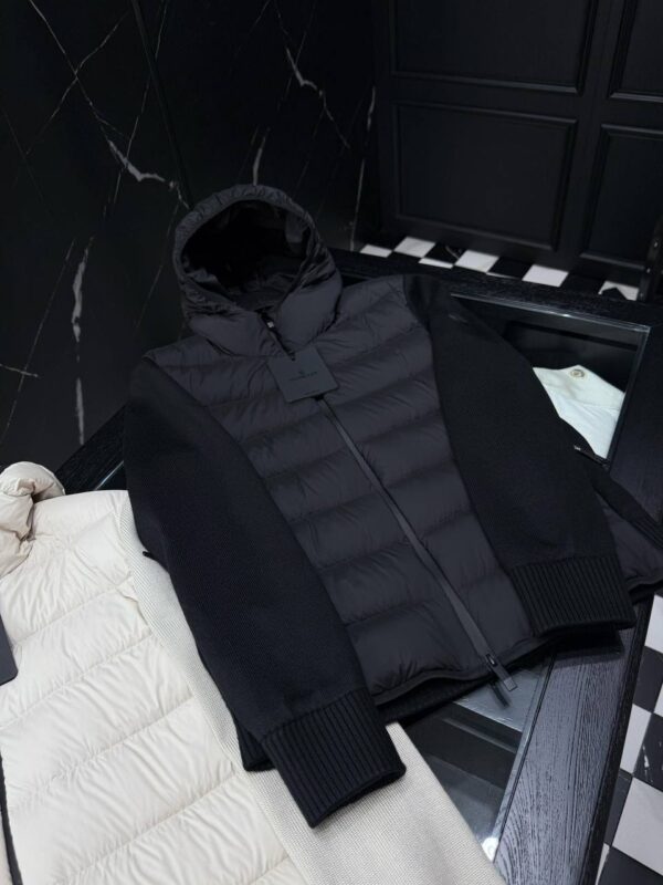 Moncler Cardigan Jas met Capuchon