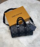 Louis Vuitton Keepall bandouliére 25