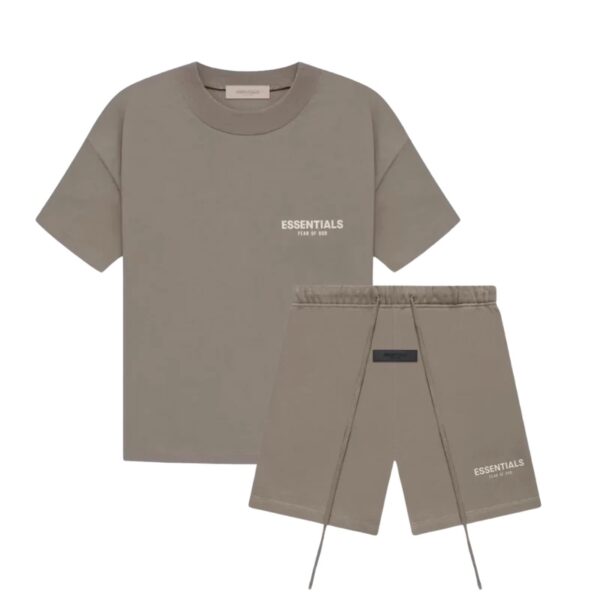 Fear of God Essentials Dessert taupe Summer Set